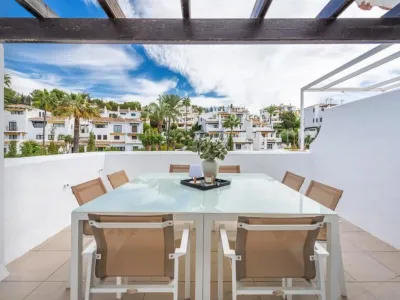 Duplex Penthouse na sprzedaż w Nueva Andalucia, Marbella