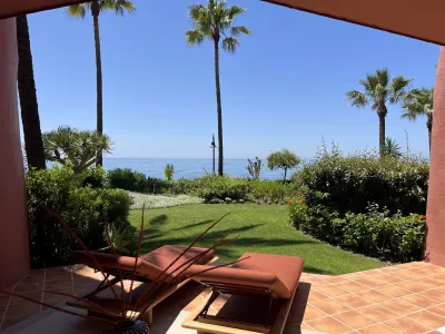 Apartament na parterze na sprzedaż w Menara Beach, Estepona East