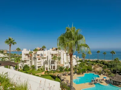 Penthouse na sprzedaż w Bahía del Velerín, Estepona East