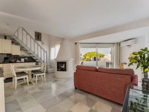 Duplex na wynajem w Calahonda Playa, Mijas Costa